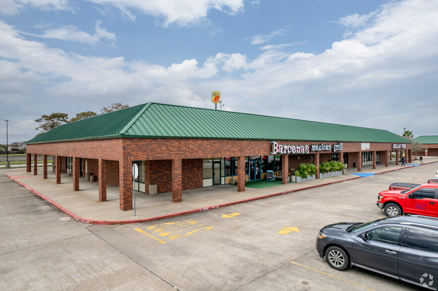 Primary Photo Of 14001-14065 Delany Rd, La Marque Unknown For Lease