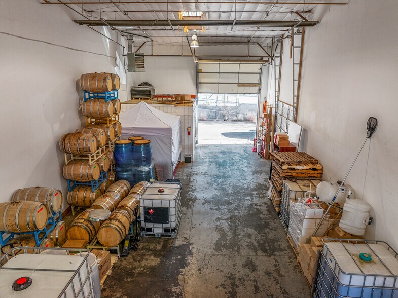 More Photos Of 36 Bisbee Ct, Santa Fe Warehouse For Sale