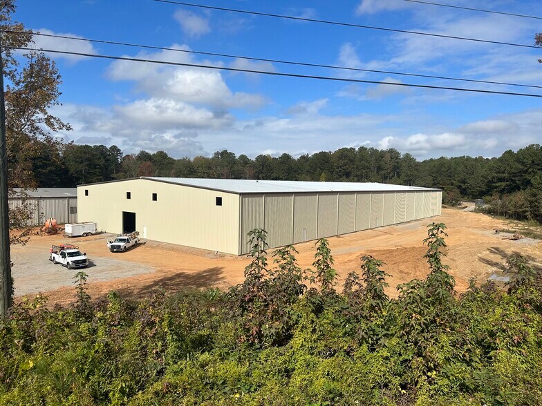 More Photos Of 71 Busch Dr, Lagrange Warehouse For Lease