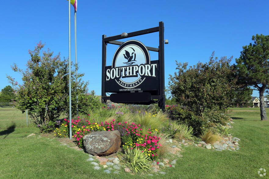 More Photos Of 6326 S 107th East Ave, Tulsa Apartments For Sale