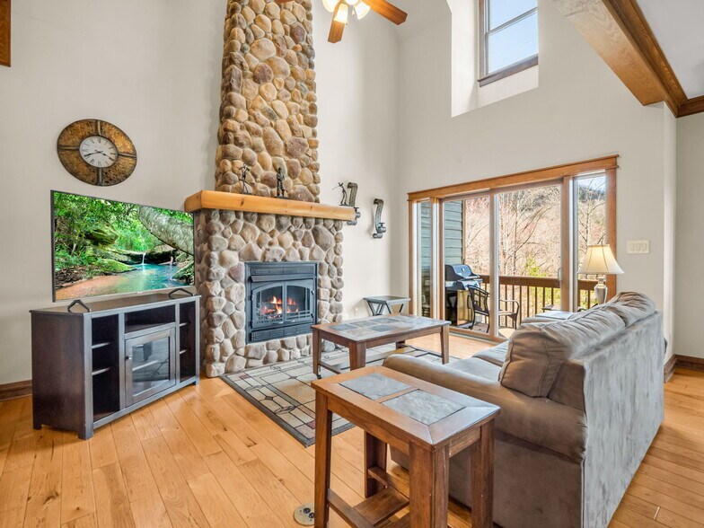 More Photos Of 268 Wambli Pass, Lake Lure Land For Sale