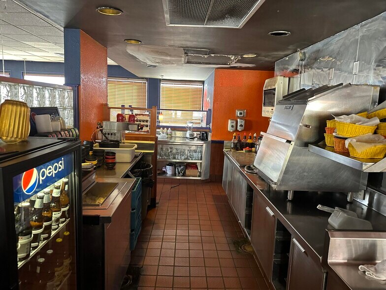 More Photos Of 1610 Richmond St, Mount Vernon Restaurant For Sale