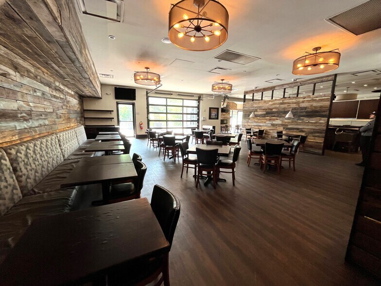 More Photos Of 1500- Washington Rd, Pittsburgh Unknown For Lease