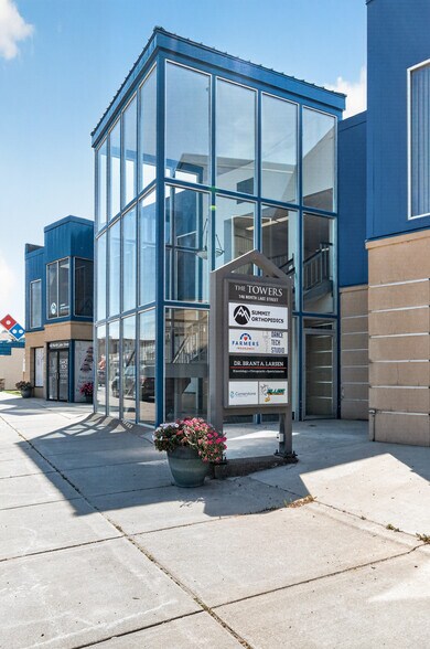 More Photos Of 146 Lake St N, Forest Lake Medical For Lease