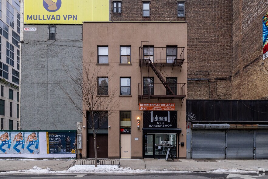 More Photos Of 51 W 29th St, New York Storefront For Lease