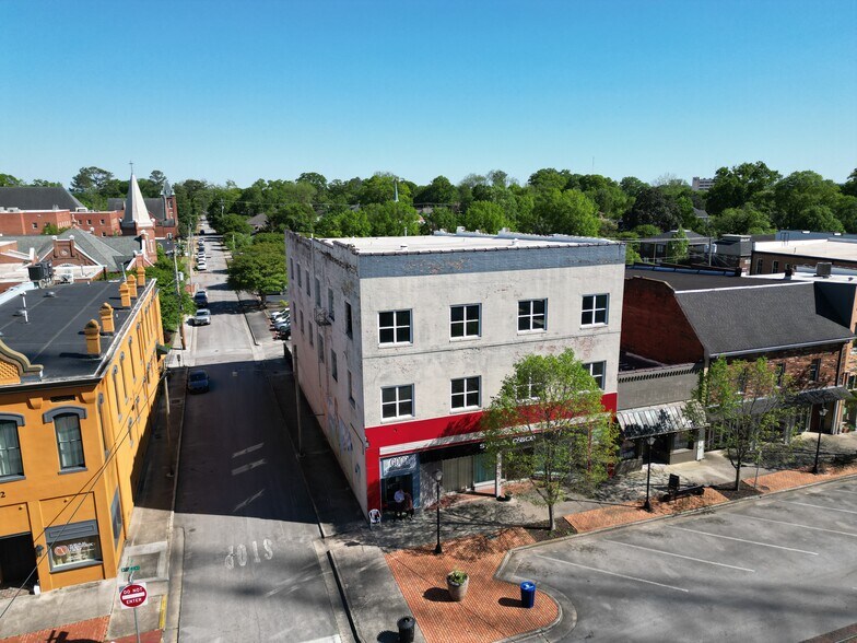 More Photos Of 726 Bank St NE, Decatur Storefront Retail Office For Lease