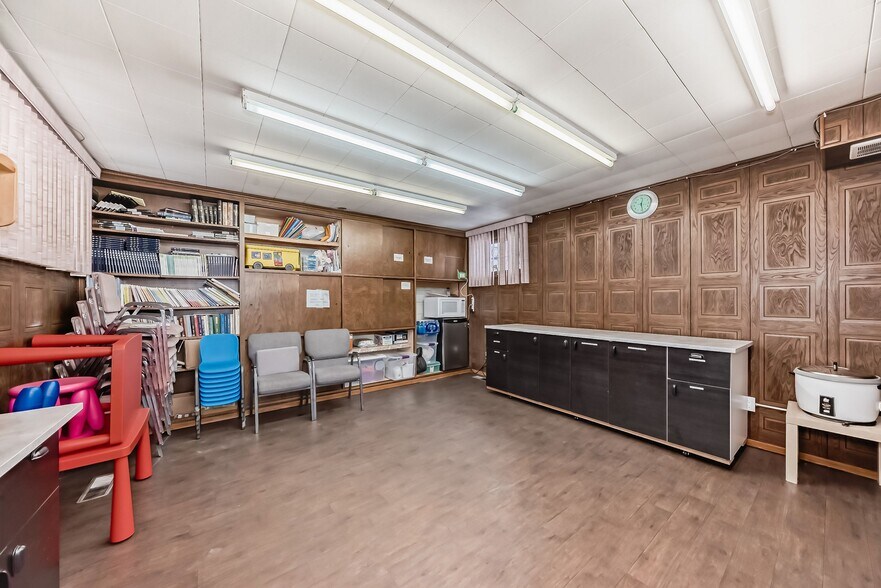 More Photos Of 12703 109 St NW, Edmonton Religious Facility For Sale