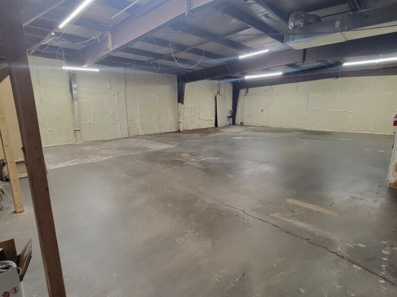 More Photos Of 79 Cedarhurst Ave, Medford Warehouse For Sale