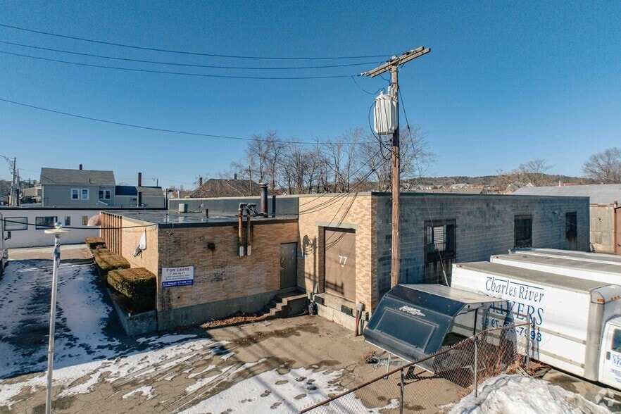 More Photos Of 77 Felton St, Waltham Manufacturing For Lease