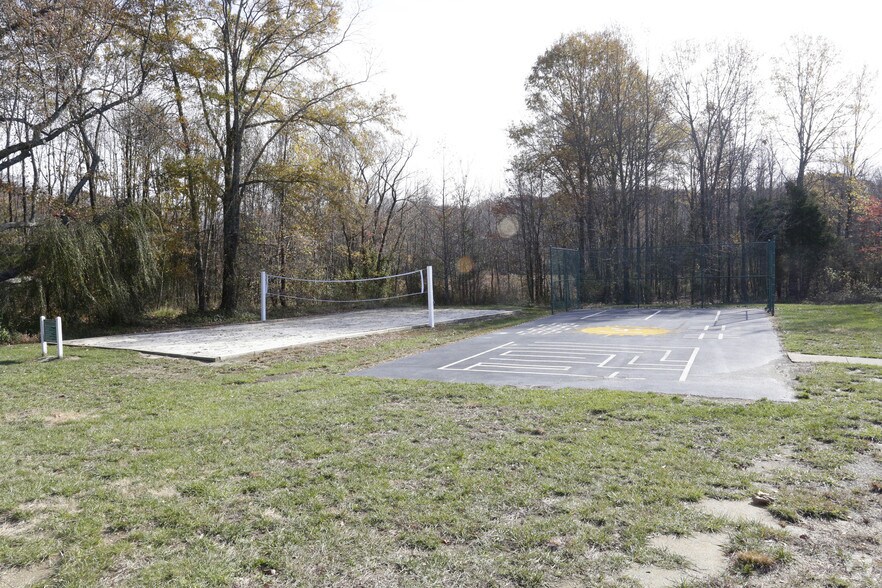 More Photos Of 5600 Salem Run Blvd, Fredericksburg Apartments For Sale