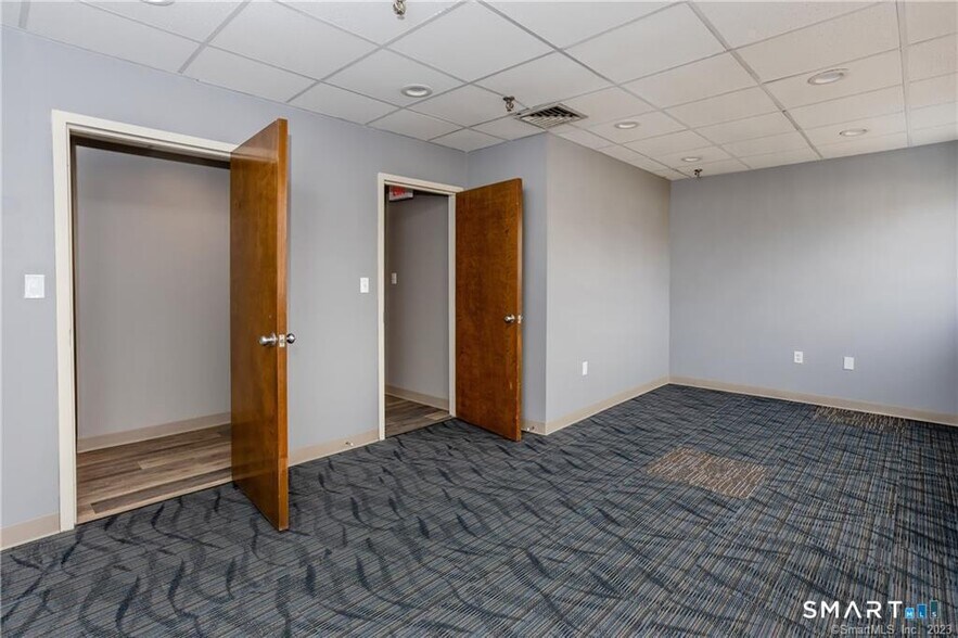 More Photos Of , Wethersfield Unknown For Sale