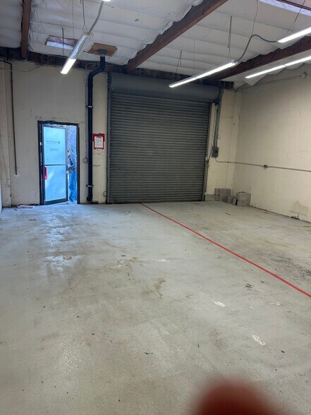 More Photos Of 6 Commercial Blvd, Novato Industrial For Lease