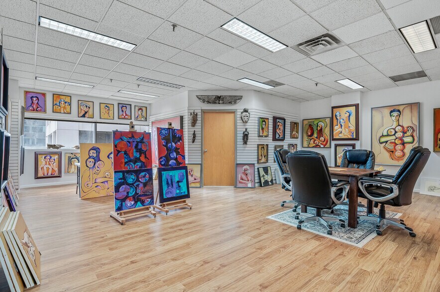 More Photos Of 250 2nd Ave S, Minneapolis Apartments For Lease