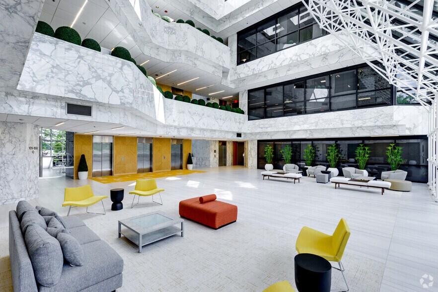 More Photos Of 901 North Lake Destiny Rd, Maitland Office For Lease