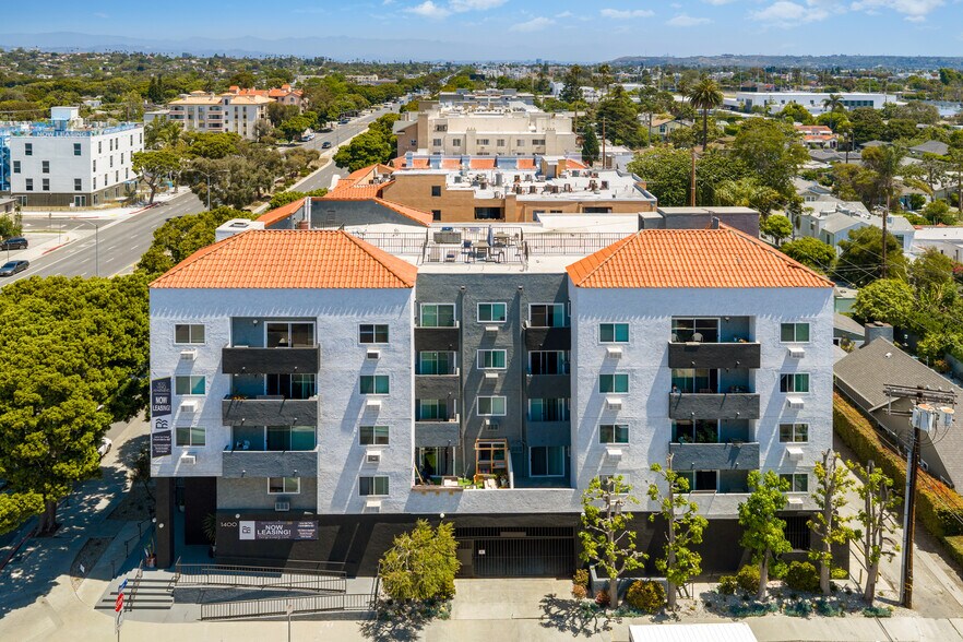 More Photos Of 1400 Venice Blvd, Venice Apartments For Sale