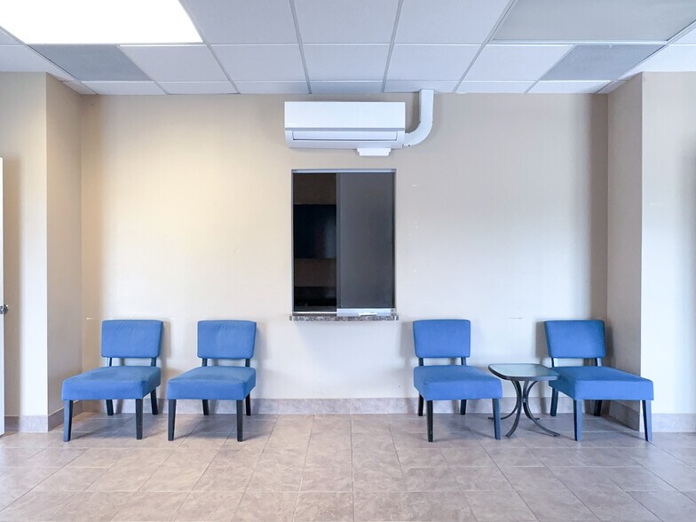 More Photos Of 8400 Astronaut Blvd, Cape Canaveral Medical For Lease