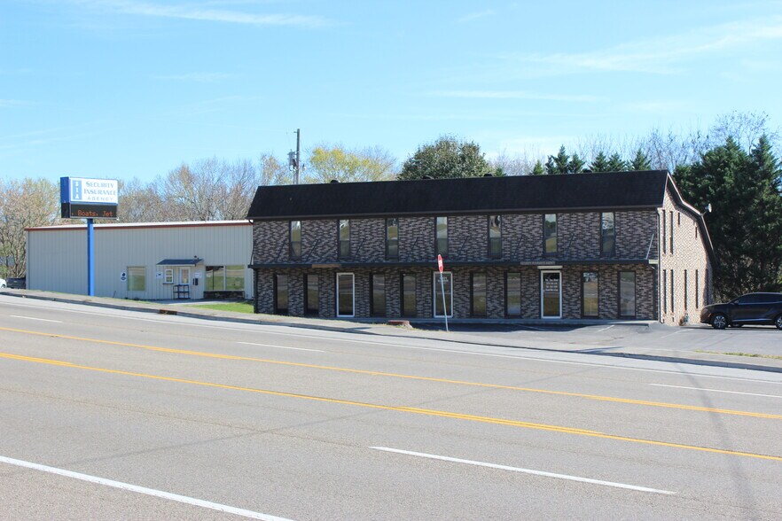 Primary Photo Of 1901 Old Jacksboro Hwy, LaFollette Office For Sale