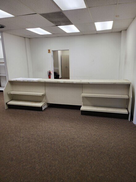 More Photos Of 80 Rockwood St, Rochester Loft Creative Space For Lease