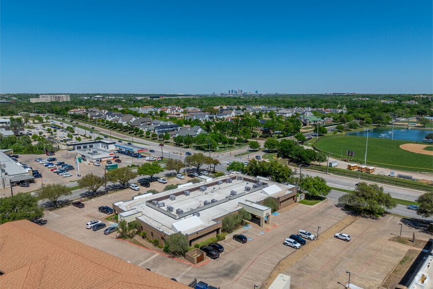 More Photos Of 4200 Bryant Irvin Rd, Benbrook Medical For Lease