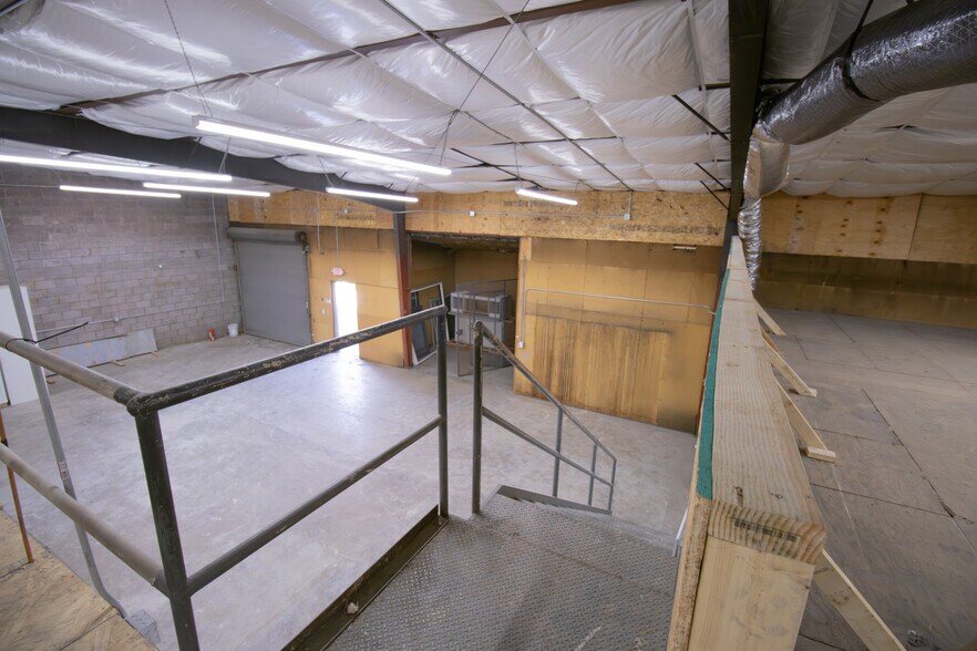 More Photos Of 1532 E Indianola Ave, Phoenix Service For Sale