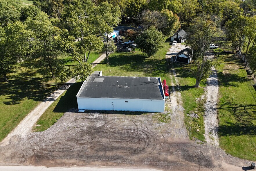 More Photos Of 10033 N Old State Road 67, Mooresville Flex For Sale