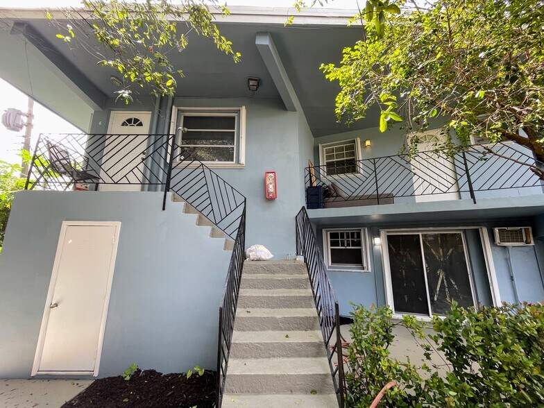 More Photos Of 3760 SW 1st St, Fort Lauderdale Apartments For Sale