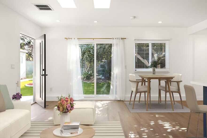 More Photos Of 2511 Purdue Ave, Los Angeles Multifamily For Sale