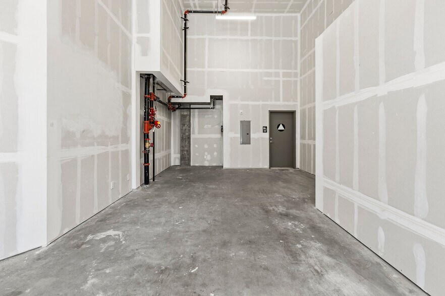 More Photos Of 3822 24th St, San Francisco Storefront Retail Office For Sale