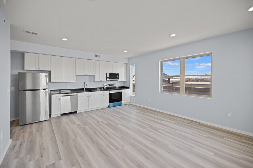 More Photos Of 1916 15th St SE, Washington Apartments For Sale