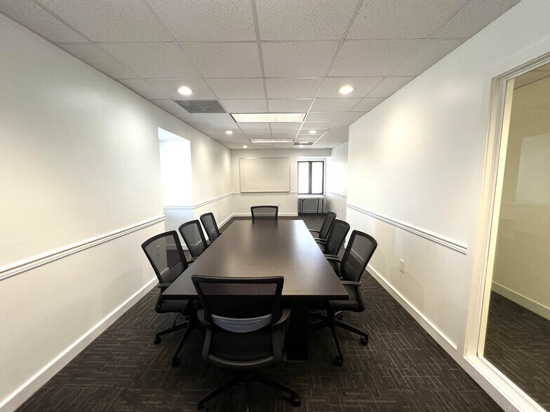 More Photos Of 1242 West Chester Pike, West Chester Office For Sale