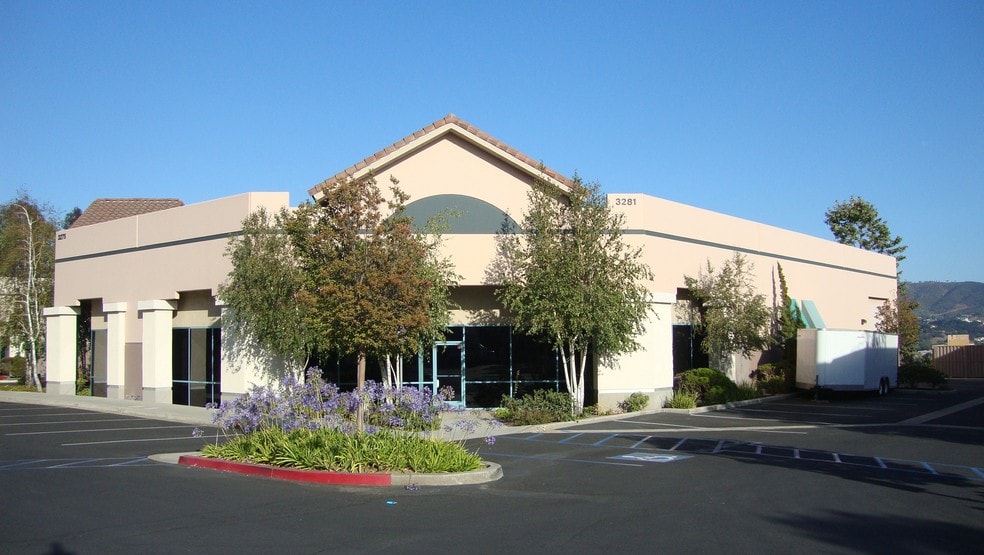 Primary Photo Of 3275-3281 Grande Vista Dr, Newbury Park Manufacturing For Sale