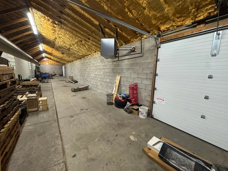 More Photos Of 1583 Niagara St, Buffalo Freestanding For Sale