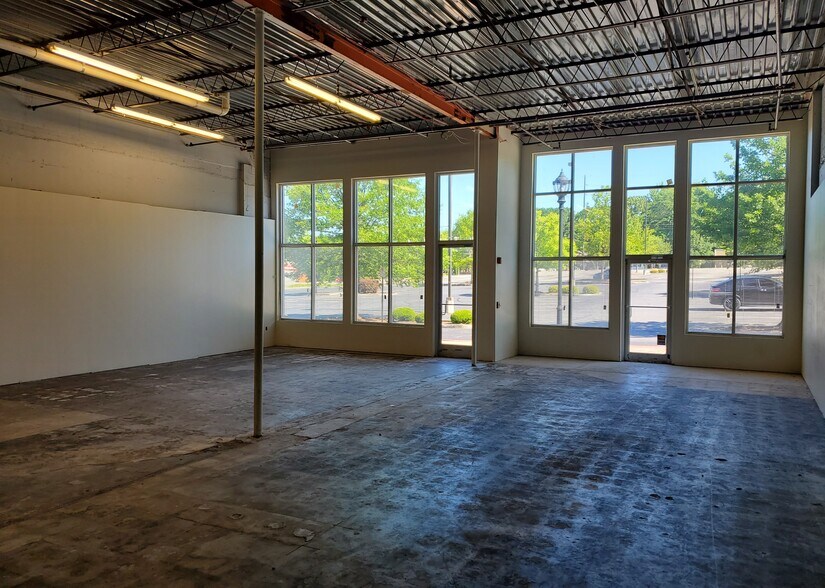 More Photos Of 1805-1863 Memorial Dr SE, Atlanta Unknown For Sale