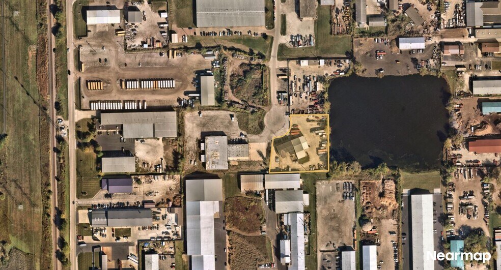 More Photos Of 9001 Hanslik Ct, Naperville Flex For Lease