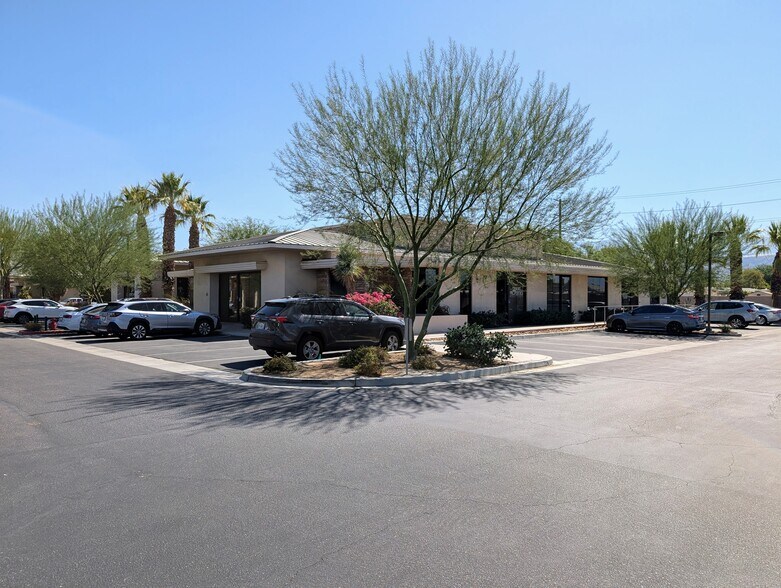 More Photos Of 74000 Country Club Dr, Palm Desert Office For Sale