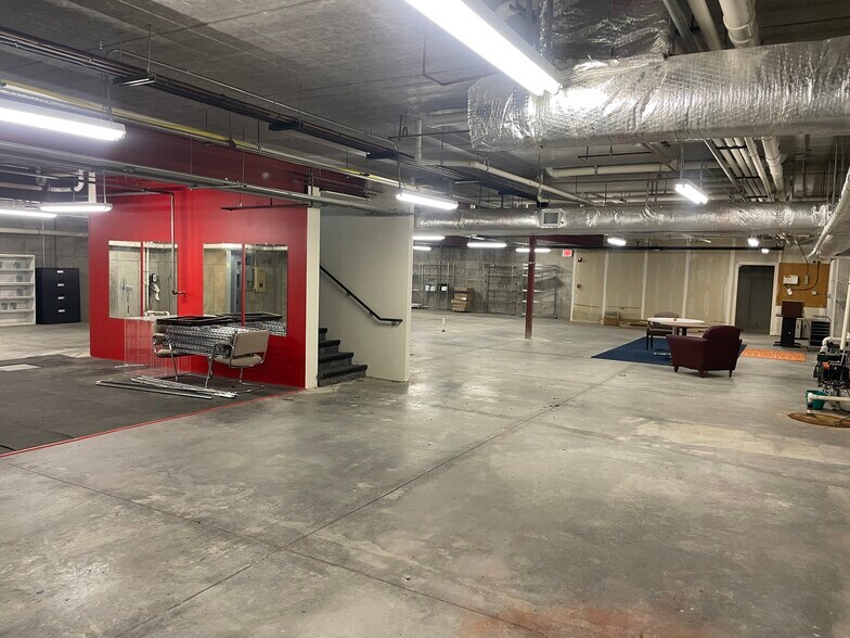 More Photos Of 8501 Plum Dr, Urbandale Medical For Sale