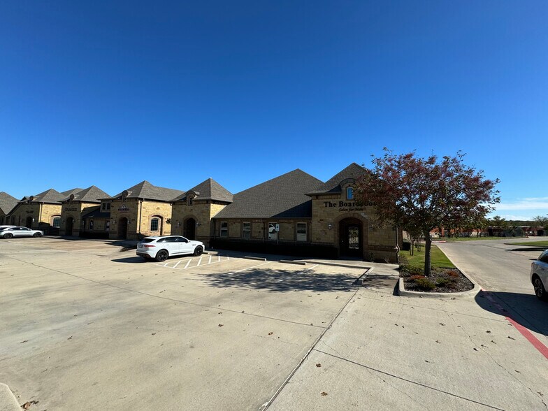 More Photos Of 2271 E Continental Blvd, Southlake Medical For Lease