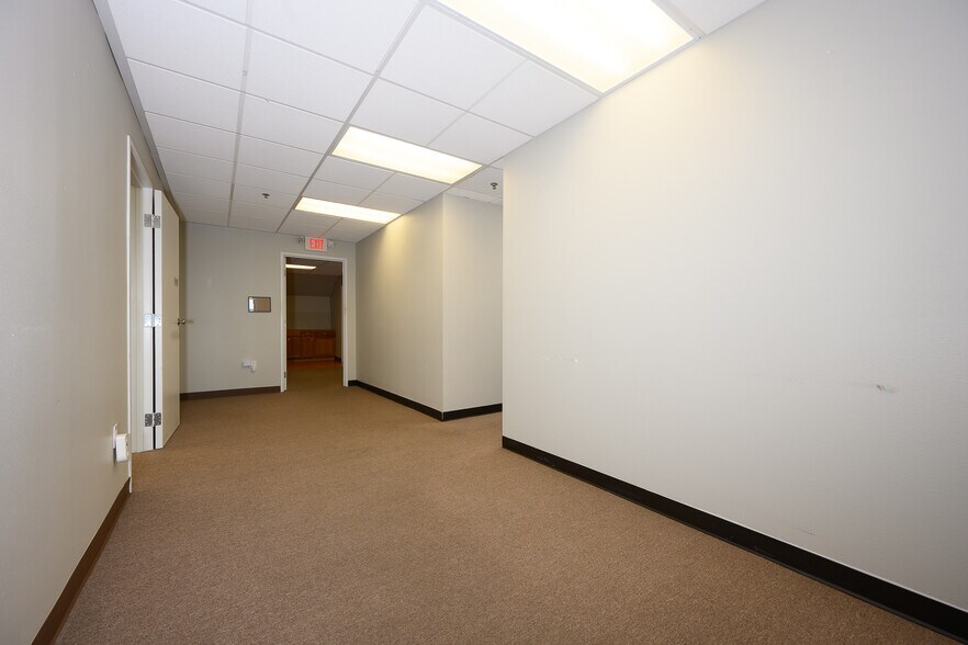 More Photos Of 17971 Euclid St, Fountain Valley Medical For Lease
