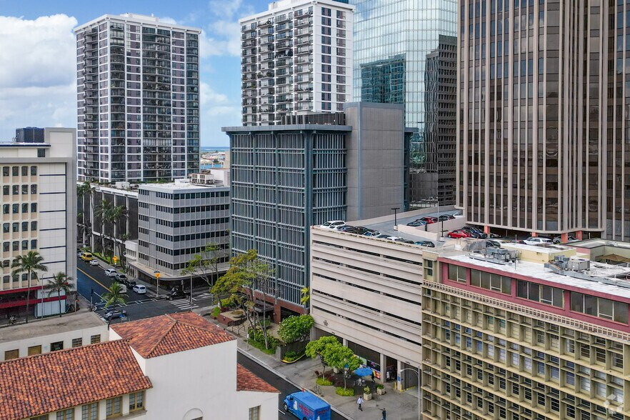 Primary Photo Of 810 Richards St, Honolulu Office For Lease