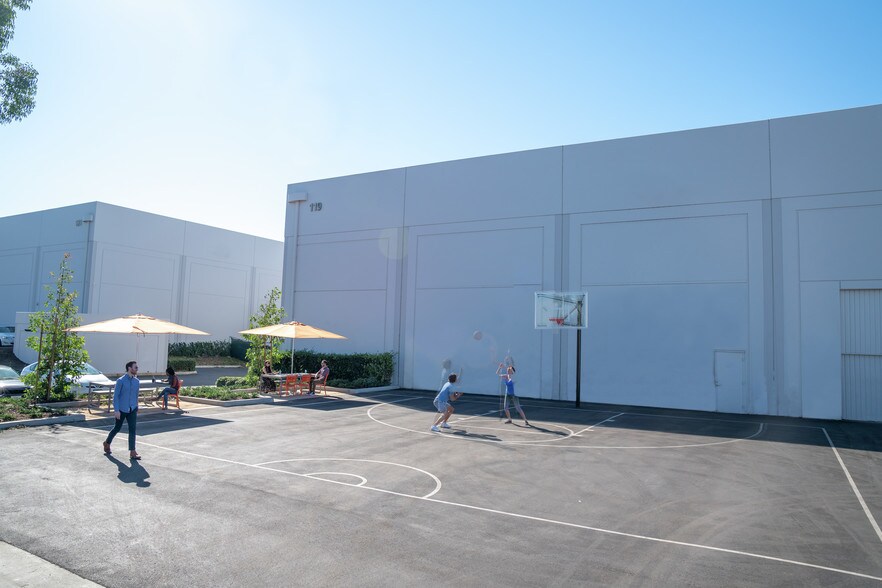 More Photos Of 117 Waterworks Way, Irvine Manufacturing For Lease