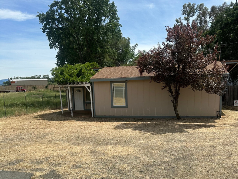 Primary Photo Of 2385 E State Hwy 20, Nice Light Distribution For Sale