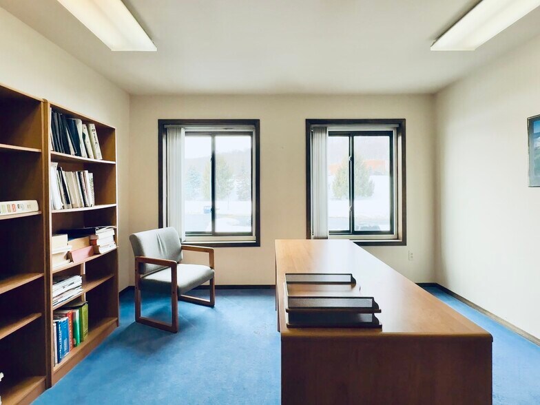 More Photos Of 272 Us Highway 206, Flanders Office For Sale