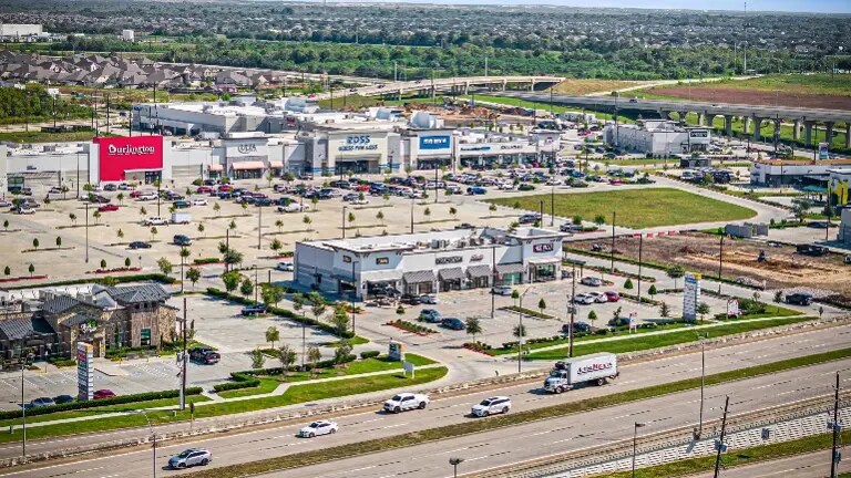 Primary Photo Of 10407 Highway 6, Missouri City Storefront For Lease