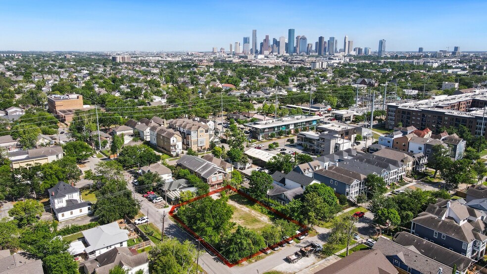 More Photos Of 224 W 8th St, Houston Land For Sale