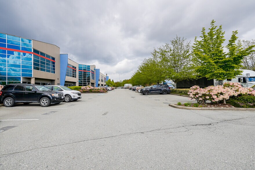 More Photos Of 766 Cliveden Pl, Delta Warehouse For Lease