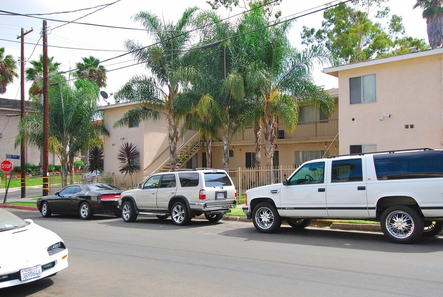 More Photos Of 26103 Belle Porte Ave, Harbor City Apartments For Sale