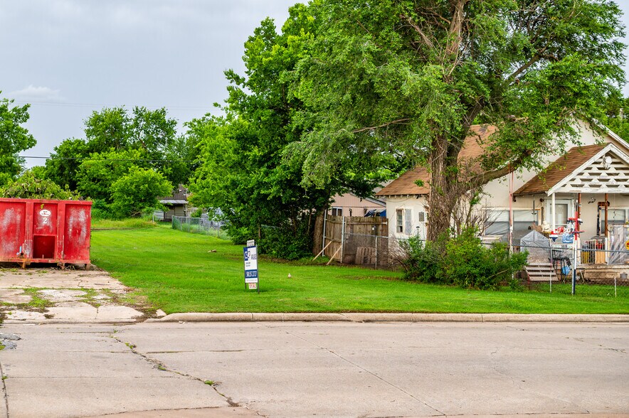Primary Photo Of 2010 SW A, Lawton Land For Sale