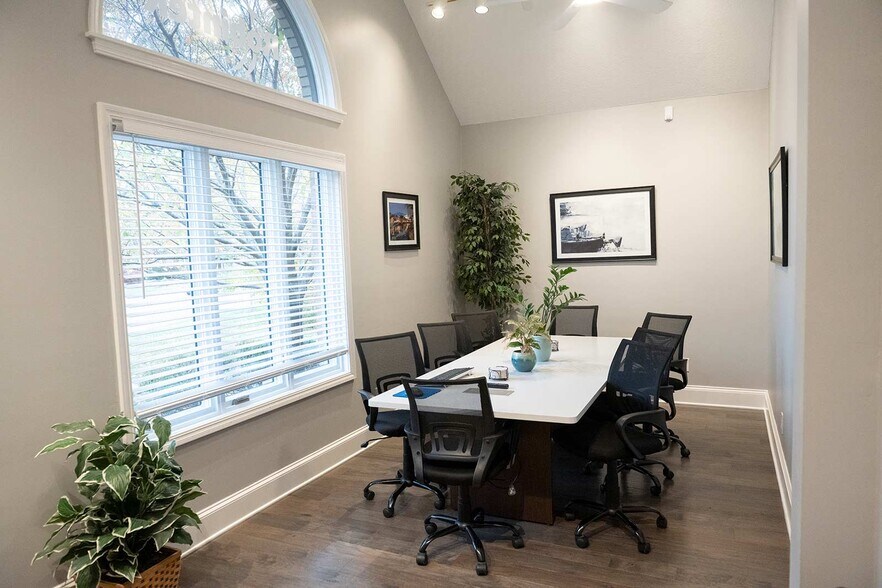 More Photos Of 190 S State St, Westerville Office For Lease