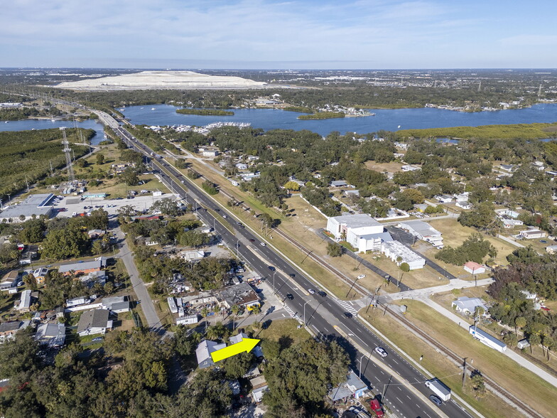 More Photos Of 10007 S US Highway 41, Gibsonton Land For Sale