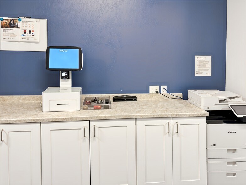 More Photos Of 11344 Coloma Rd, Gold River Coworking Space